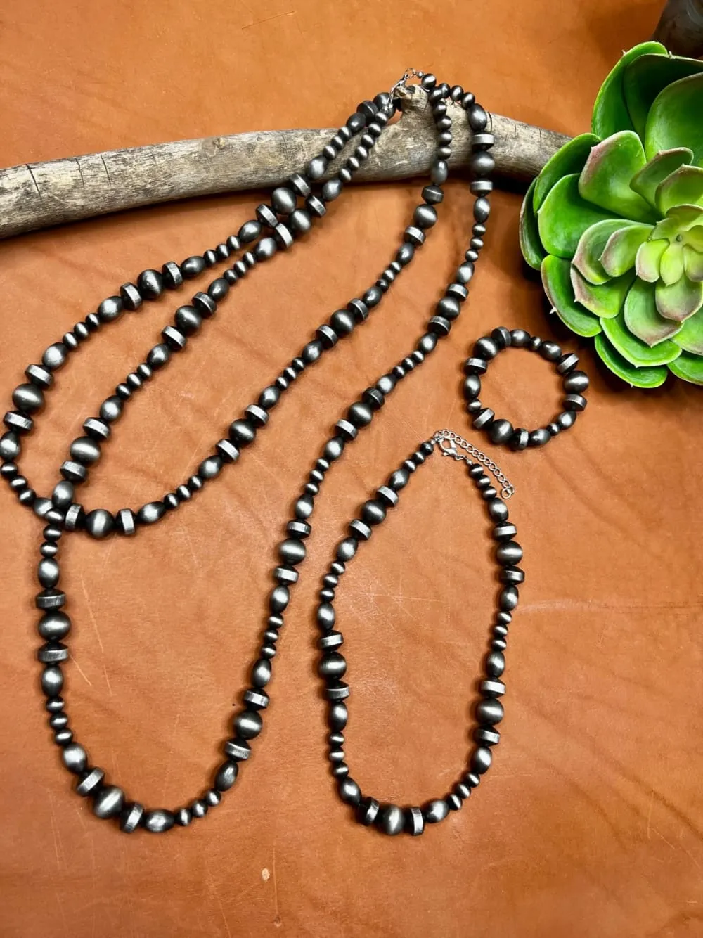Amarillo Faux Navajo Pearl Bracelet