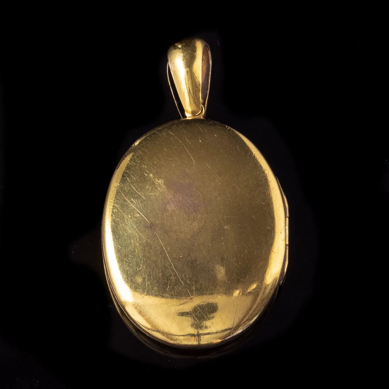 Antique Victorian Locket Solid 15Ct Gold Circa 1880