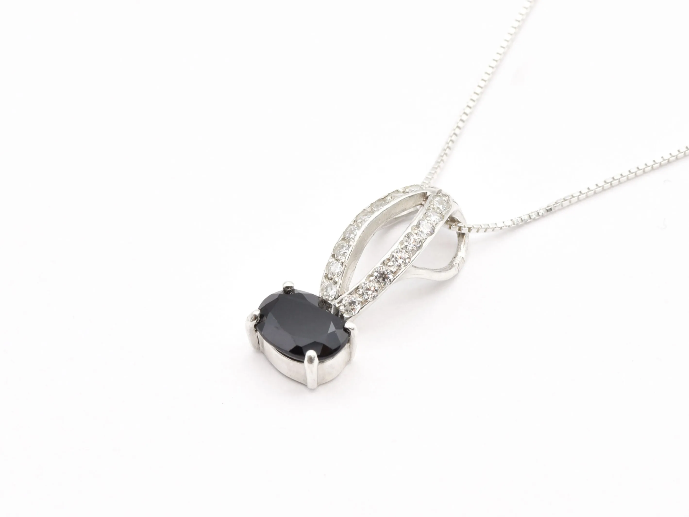 Black Onyx Necklace - Black Oval Pendant - Sparkly Vintage Pendant