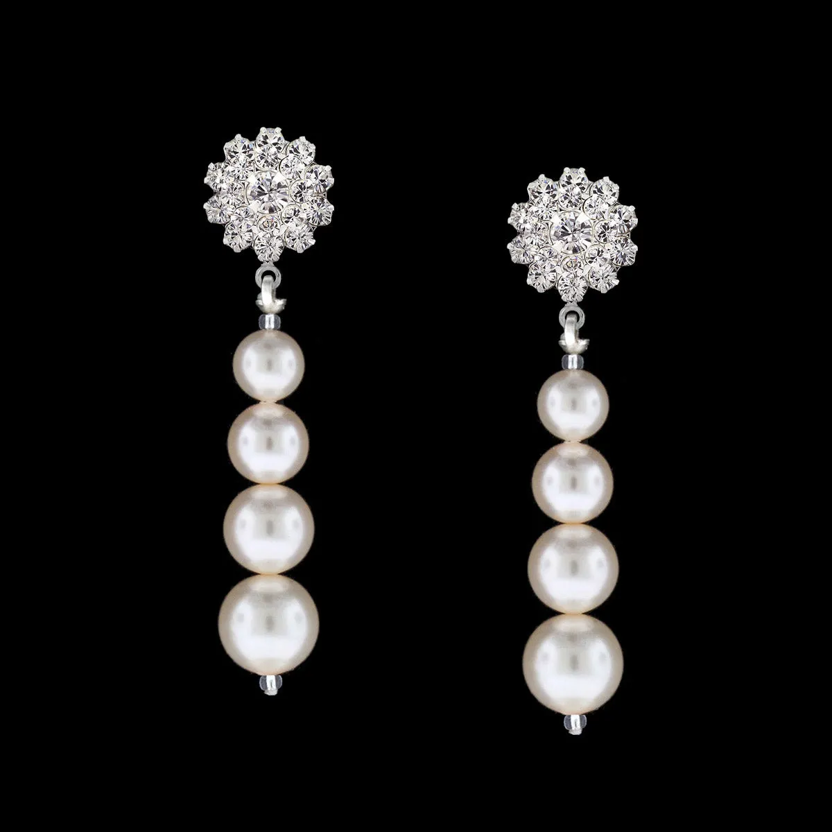 Graduated Pearl Earrings