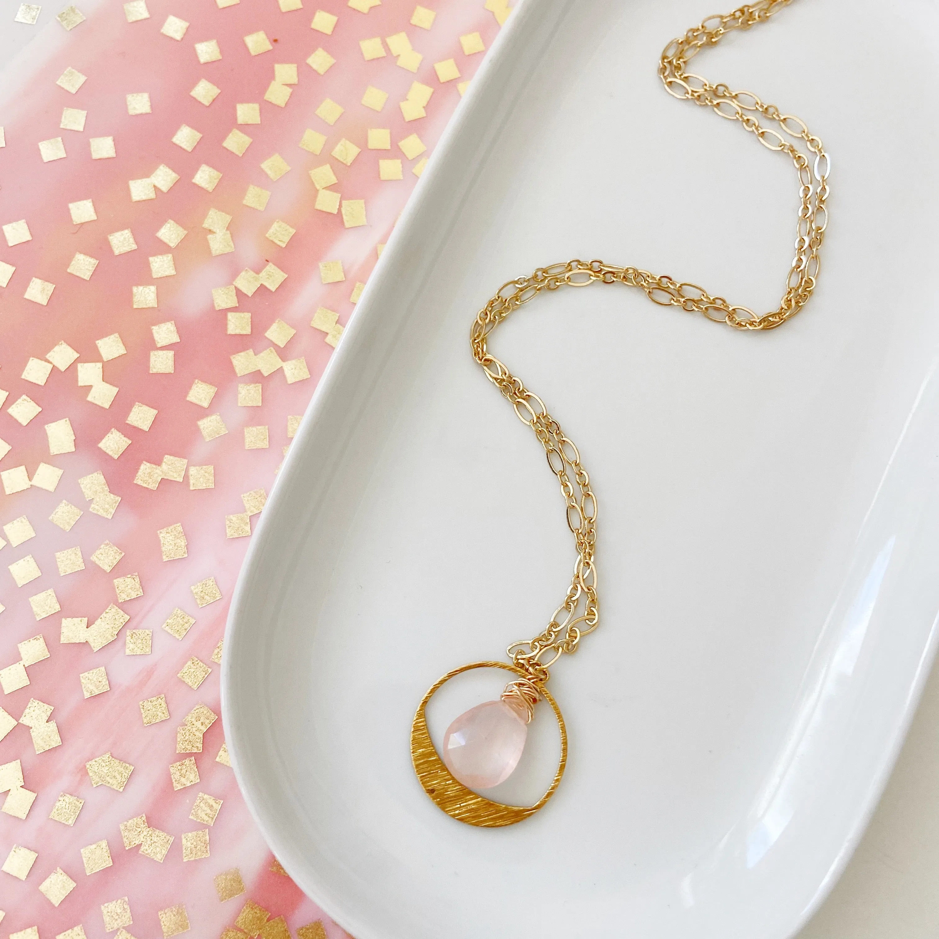 Rose quartz stament necklace