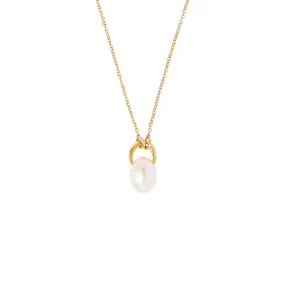 Simple White Pearl Pendant
